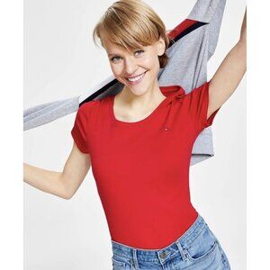 Tommy Hilfiger Crew Neck RED T-Shirt MEDIUM Short Sleeves embroidered Flag Tee